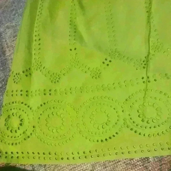 Crown & Ivy gorgeous dress - Picture 4 of 5